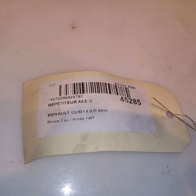 Répétiteur aile gauche occasion RENAULT CLIO I Phase 3 03-1996->08-1998 1.9 D 65ch 7700822136 4