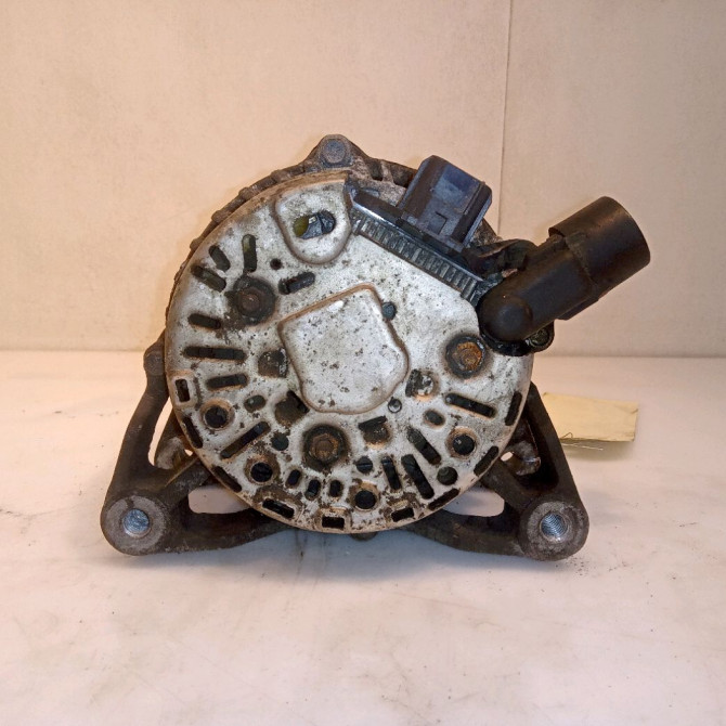 Alternateur occasion FORD FIESTA V Phase 2 10-2005->10-2008 1.4 TDCI 1545138 2