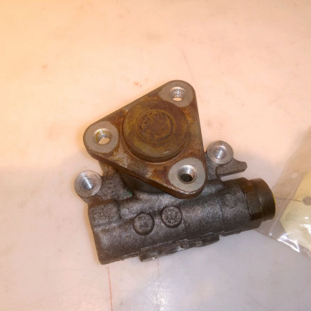 Pompe direction assistee occasion VOLKSWAGEN PASSAT IV Phase 2 10-2000->03-2005 1.9 TDI 130ch 8D0145156T