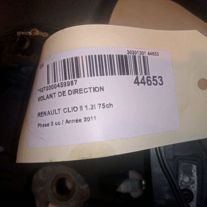 Volant de direction occasion RENAULT CLIO II Phase 2 06-2001->07-2006 1.2i 75ch 8200057418 6