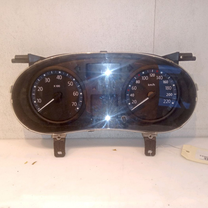 Compteur occasion RENAULT CLIO II Phase 2 06-2001->07-2006 1.2i 75ch 8200276525 1