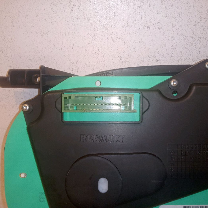 Compteur occasion RENAULT CLIO II Phase 2 06-2001->07-2006 1.2i 75ch 8200276525 3