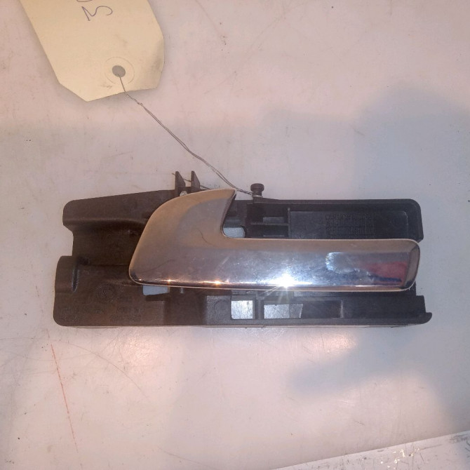 Poignee int porte avg occasion ALFA ROMEO 159 Phase 1 04-1995->04-1999 1.9 JTDM 150ch 156054466 1