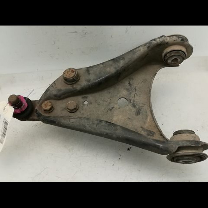 Triangle inf avd occasion RENAULT CLIO CAMPUS II Phase 1 07-2006->07-2009 1.5 DCI 65ch 8200942408 1