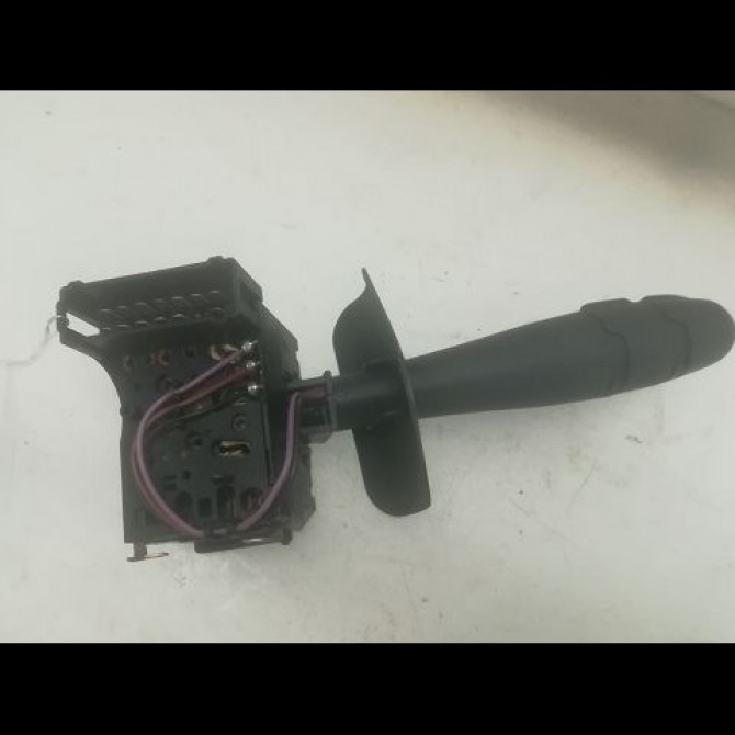 Commande clignotant occasion RENAULT SCENIC I Phase 1 09-1996->08-1999 1.6i 90ch 7701047552 2