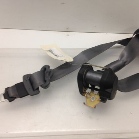 Ceinture centrale arriere occasion RENAULT CLIO II Phase 1 03-1998->06-2001 1.6 16v 7700425750