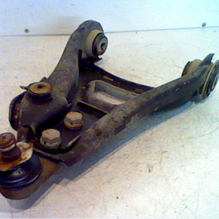 Triangle inf avd occasion RENAULT CLIO II Phase 2 06-2001->07-2006 1.5 DCI 70ch 8200942408