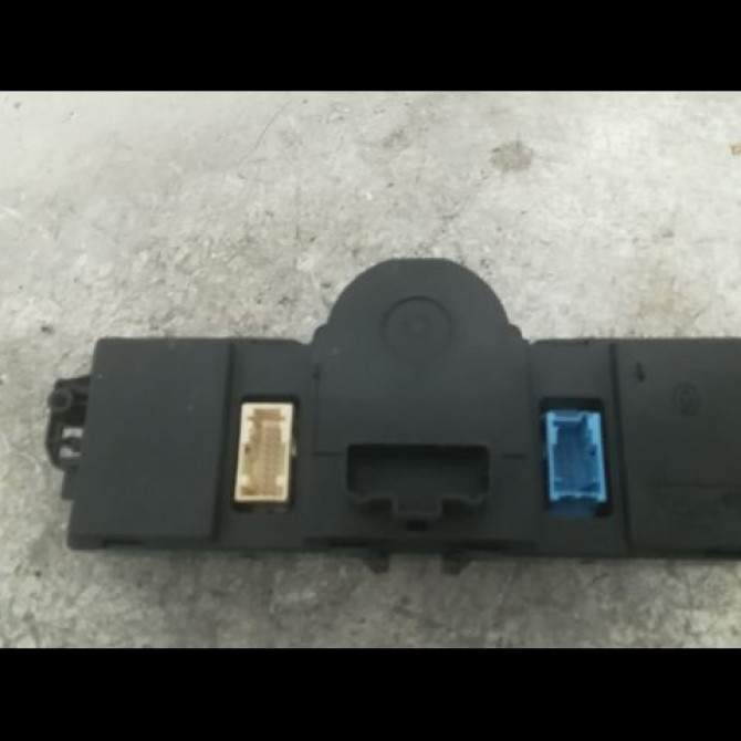 Commande de chauffage occasion RENAULT MODUS Phase 2 01-2008->12-2012 1.5 DCI 105ch 2