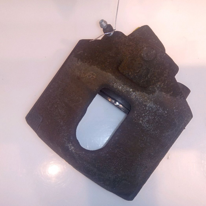 Etrier de frein avant droit occasion FORD FIESTA V Phase 1 09-2002->10-2005 1.4 TDCI 1478474 1