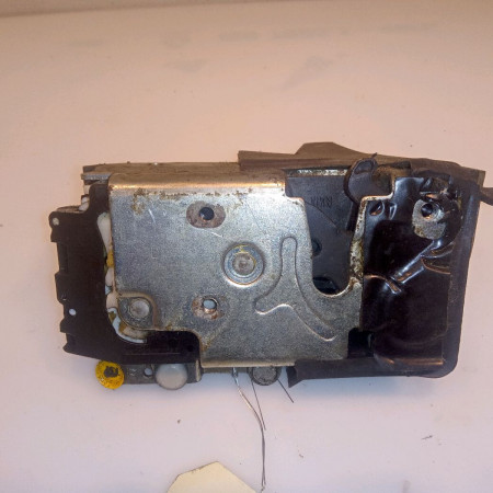 Serrure porte ard occasion FORD FIESTA V Phase 1 09-2002->10-2005 1.4 TDCI 1372483