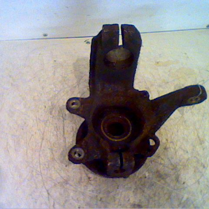 Moyeu avd occasion FORD COURRIER III Phase 2 01-1994->10-1996 1.8 D 1333147 2