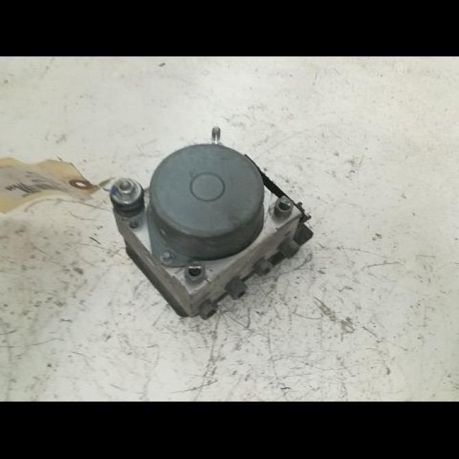 Unité hydraulique ABS occasion RENAULT MODUS Phase 2 01-2008->12-2012 1.5 DCI 85ch 2