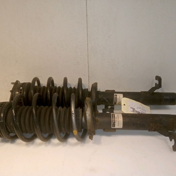 Amortisseur avant droit occasion FORD FUSION Phase 2 10-2005->09-2011 1.6 TDCI 90ch 1329533 1