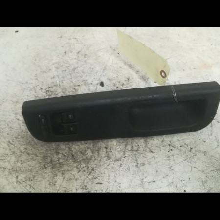 Commande lève-glace porte avant gauche occasion VOLKSWAGEN PASSAT IV Phase 1 10-1996->10-2000 1.9 TDI 110ch 3B4959794L