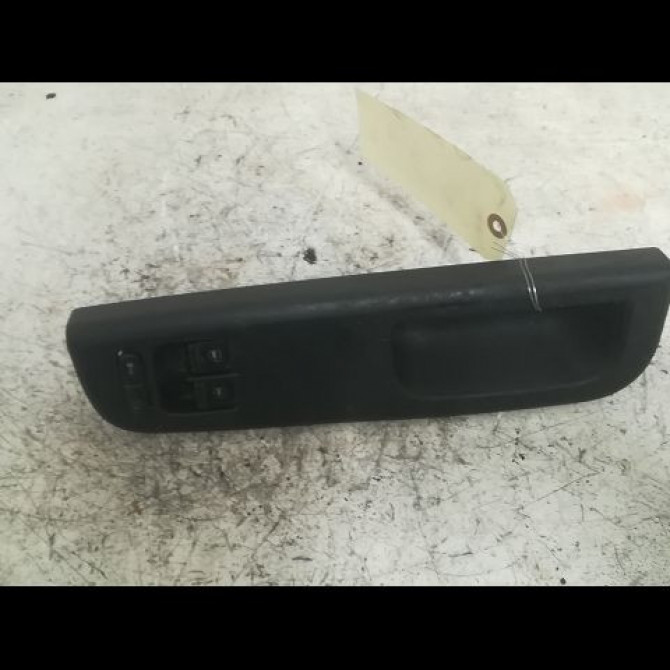 Commande lève-glace porte avant gauche occasion VOLKSWAGEN PASSAT IV Phase 1 10-1996->10-2000 1.9 TDI 110ch 3B4959794L 1