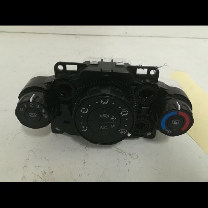 Commande de chauffage occasion FORD FIESTA VI Phase 2 11-2012->... 1.5 TDCI 75ch 1