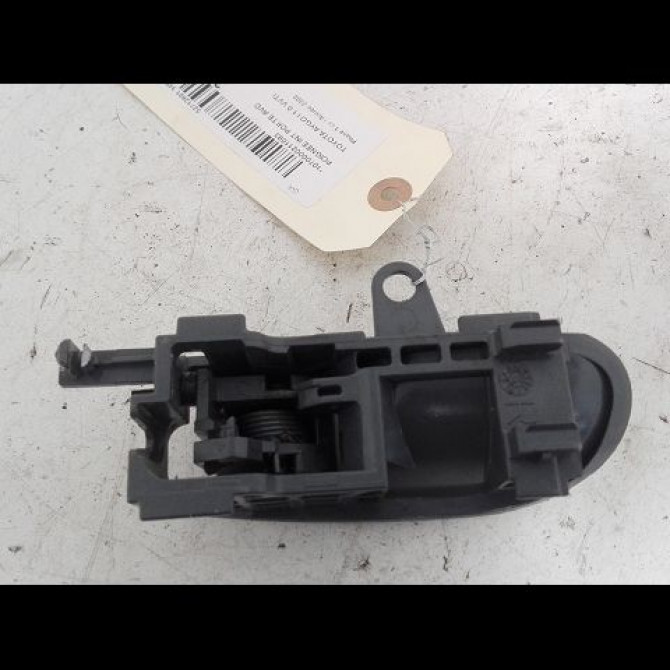 Poignee int porte avd occasion TOYOTA AYGO I Phase 1 06-2005->11-2009 1.0 VVTI 692050D060B2 2