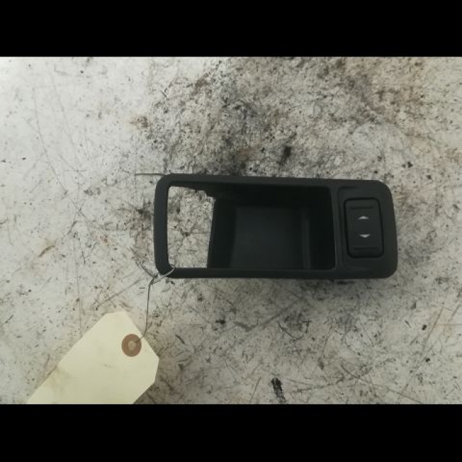 Commande lève-glace porte avant droite occasion FORD FOCUS II Phase 1 09-2004->12-2007 1.8 TDCI 115ch 1471913 1