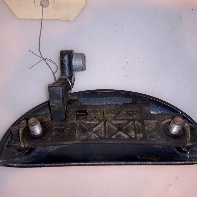 Poignee ext porte arg occasion TOYOTA AYGO I Phase 1 04-1995->04-1999 1.0 VVTI 68ch 692400H011 2