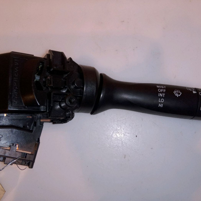 Commande essuie glace occasion TOYOTA AYGO I Phase 1 04-1995->04-1999 1.0 VVTI 68ch 846520H010 1