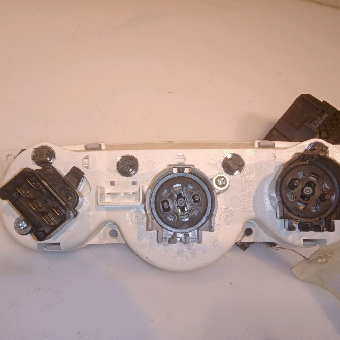 Commande de chauffage occasion FORD FOCUS II Phase 1 09-2004->12-2007 1131256 2