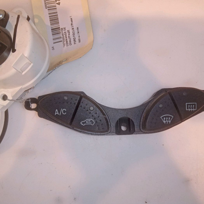 Commande de chauffage occasion FORD FOCUS II Phase 1 09-2004->12-2007 1131256 3