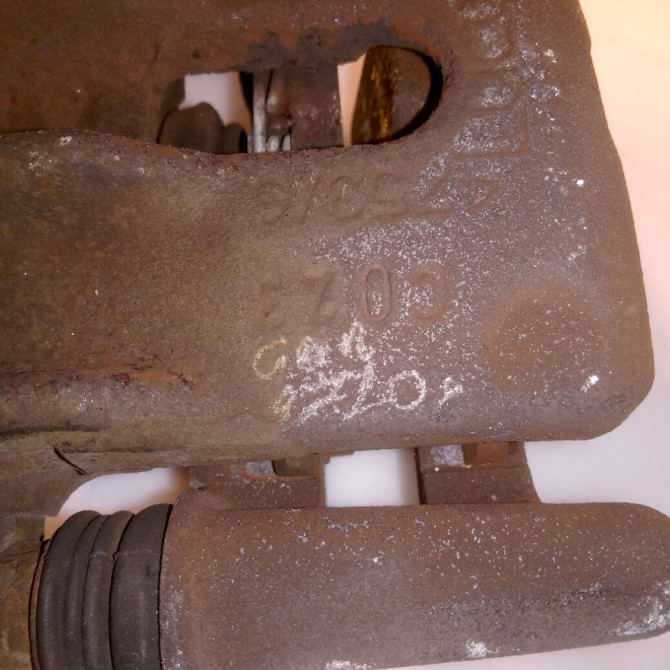 Etrier de frein arrière gauche occasion FORD FOCUS II Phase 1 09-2004->12-2007 1478419 3