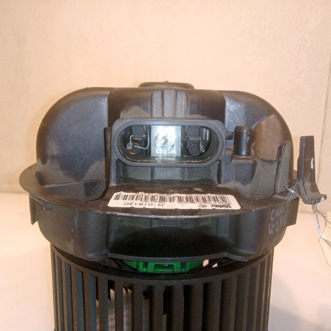 Ventilateur de chauffage occasion TOYOTA AYGO I Phase 1 06-2005->11-2009 1.0 VVTI 871030H021 2