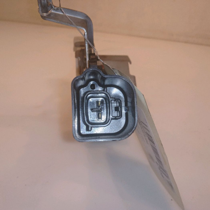 Serrure porte arg occasion TOYOTA AYGO I Phase 1 06-2005->11-2009 1.0 VVTI 690600H011 3