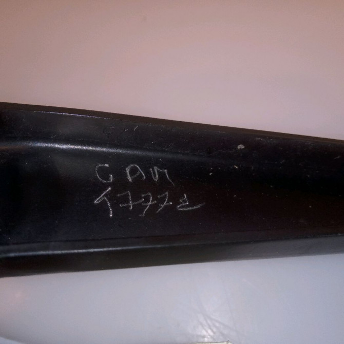 Bras essuie-glace avant droit occasion FORD FIESTA VI Phase 2 11-2012->... 1.5 TDCI 95ch 2026776 3