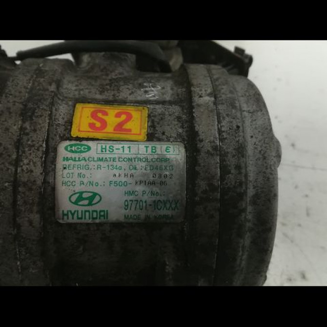 Compresseur air conditionne occasion HYUNDAI GETZ Phase 2 11-2005->10-2010 1.1i 977011C100 2
