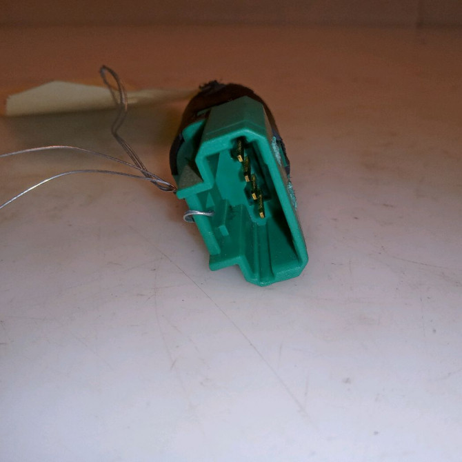 occasion PEUGEOT 207 Phase 1 04-2006->06-2013 1.6 HDI 16v 90ch 2