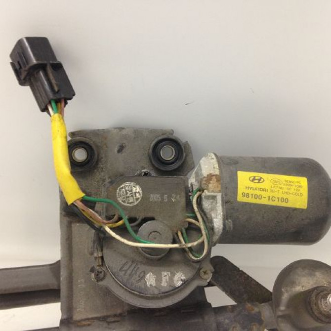 Moteur essuie-glace avant occasion HYUNDAI GETZ Phase 1 09-2002->11-2005 981101C100 2