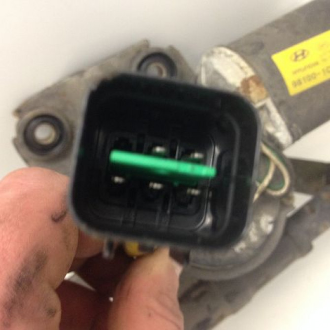 Moteur essuie-glace avant occasion HYUNDAI GETZ Phase 1 09-2002->11-2005 981101C100 3