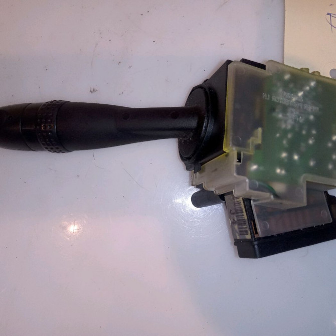 Commande essuie glace occasion HYUNDAI GETZ Phase 1 09-2002->11-2005 1.5 CRDI 934201C030 2