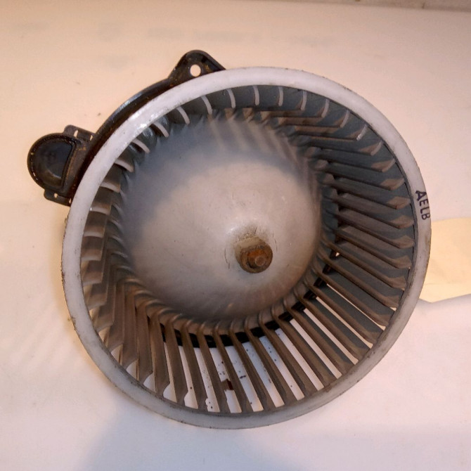 Ventilateur de chauffage occasion HYUNDAI GETZ Phase 1 09-2002->11-2005 1.5 CRDI 971121C000 1