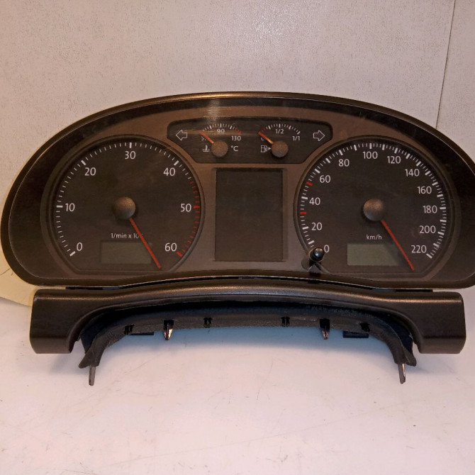 Compteur occasion VOLKSWAGEN POLO IV Phase 2 05-2005->09-2009 1.4 TDI 70ch 6Q0920804JZ06 1