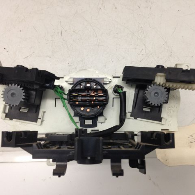 Commande de chauffage occasion HYUNDAI GETZ Phase 1 09-2002->11-2005 2