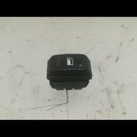 Commande lève-glace porte avant droite occasion CITROEN XSARA PICASSO Phase 1 12-1999->02-2004 2.0 HDi 90ch