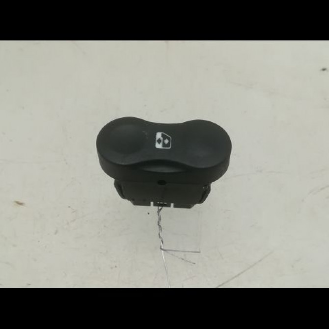 Commande lève-glace porte avant droite occasion CITROEN C4 II Phase 1 10-2010->01-2015 1.6 HDi 110ch 6490JY 1