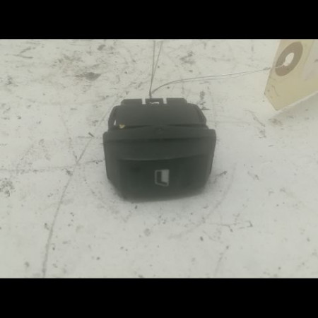 Commande lève-glace porte avant droite occasion CITROEN XSARA PICASSO Phase 1 12-1999->02-2004 1.8i 16v