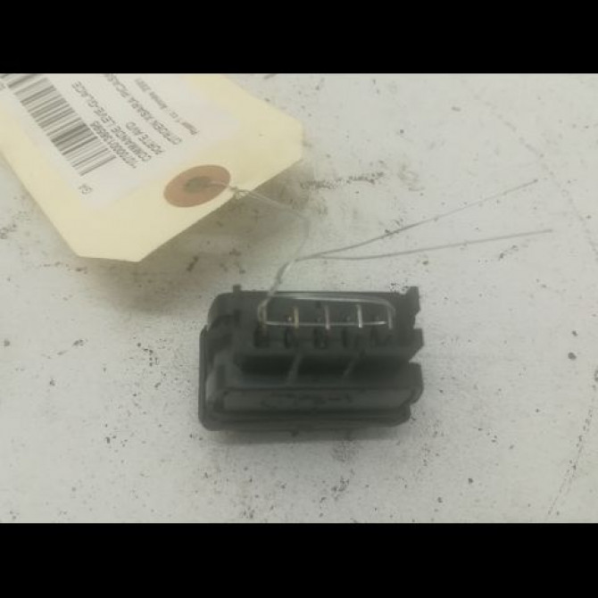 Commande lève-glace porte avant droite occasion CITROEN XSARA PICASSO Phase 1 12-1999->02-2004 2.0 HDi 90ch 2