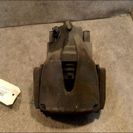 Etrier de frein avant droit occasion OPEL MERIVA I Phase 2 01-2006->09-2010 1.7 CDTI 100ch 93190648