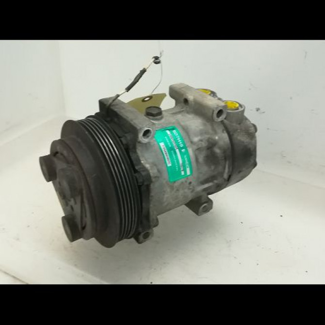 Compresseur air conditionne occasion RENAULT TWINGO I Phase 1 04-1993->08-1998 Twingo >09.96 7700860997 1