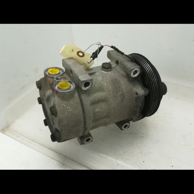 Compresseur air conditionne occasion RENAULT TWINGO I Phase 1 04-1993->08-1998 Twingo >09.96 7700860997 2