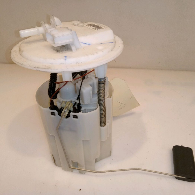 Jauge a carburant occasion RENAULT MEGANE III Phase 1 11-2008->01-2012 1.4 TCE 16v 130ch 172020029R 2