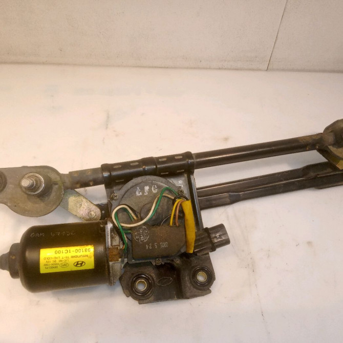 Moteur essuie-glace avant occasion HYUNDAI GETZ Phase 1 09-2002->11-2005 1.1i 981101C100 1