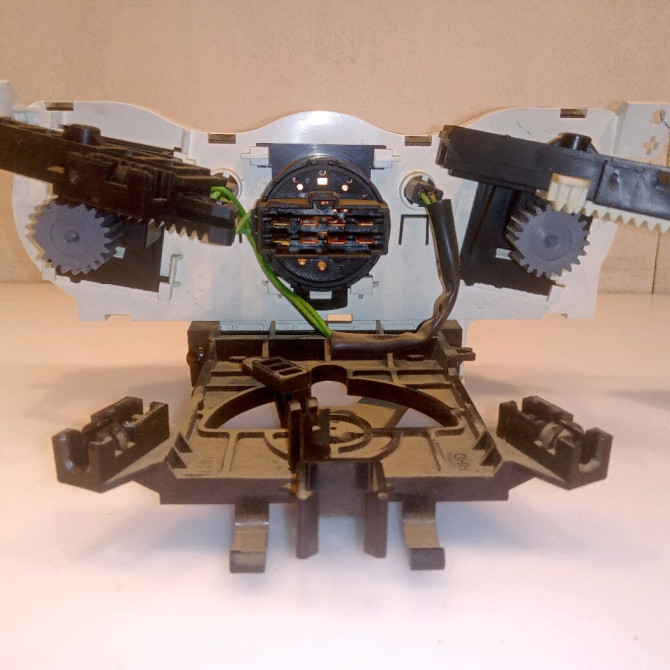 Commande de chauffage occasion HYUNDAI GETZ Phase 1 09-2002->11-2005 1.1i 2