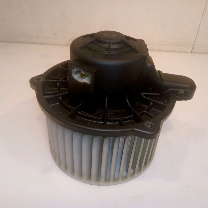 Ventilateur de chauffage occasion HYUNDAI GETZ Phase 1 09-2002->11-2005 1.1i 971121C000 1