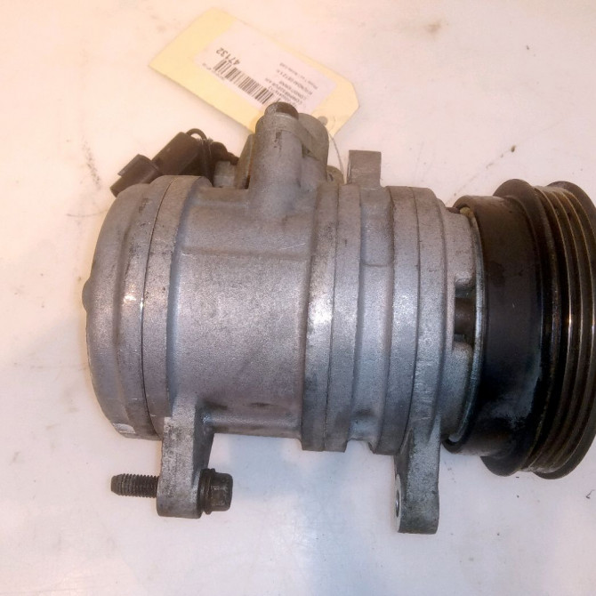 Compresseur air conditionne occasion HYUNDAI GETZ Phase 1 09-2002->11-2005 1.1i 977011C100 4